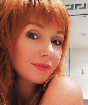 💋💫
В моей компании каждая минута станет для тебя маленьким праздником - я умею понимать и удовлетворять твои самые сокровенные желания. Мои услуги настолько разнообразны, что запомнятся тебе на всю жизнь. 😈🔥
У меня есть отличные отзывы от моих постоянных клиентов, которые возвращаются ко мне снова и снова. Мне особенно важно, чтобы ты остался доволен и почувствовал себя особенным и желанным. 💕
Я живу в Москве и готова встретиться с тобой в уютном и комфортабельном месте. Мои фото говорят сами за себя - ты увидишь, что я настоящая красотка с обворожительной фигурой и сексуальным обаянием. 📷💃
Не упусти шанс ощутить настоящее блаженство в моих объятиях. Со мной ты почувствуешь себя настоящим королем, дарящим мне наслаждение, а получая его вдвойне. Жду твоего звонка! 📞💫 Ольга